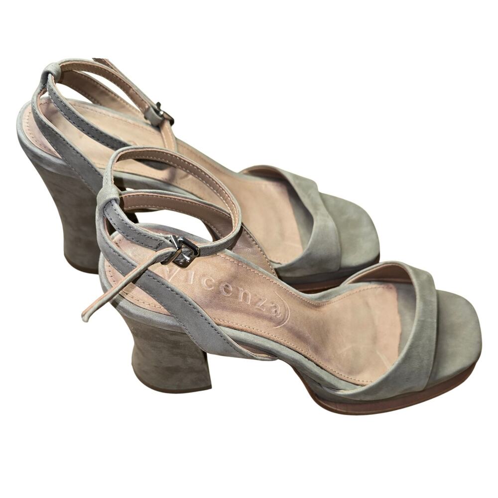 Anthropologie Vicenza Tan Heels Size 6 Minimalist